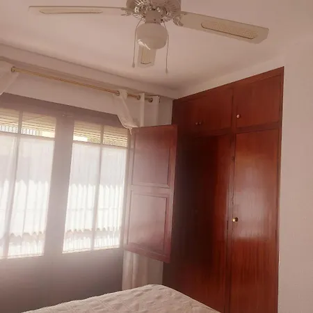 Holiday home Spacious Casa Con 3 9 Personas Y En Primera Linea Del Mar *